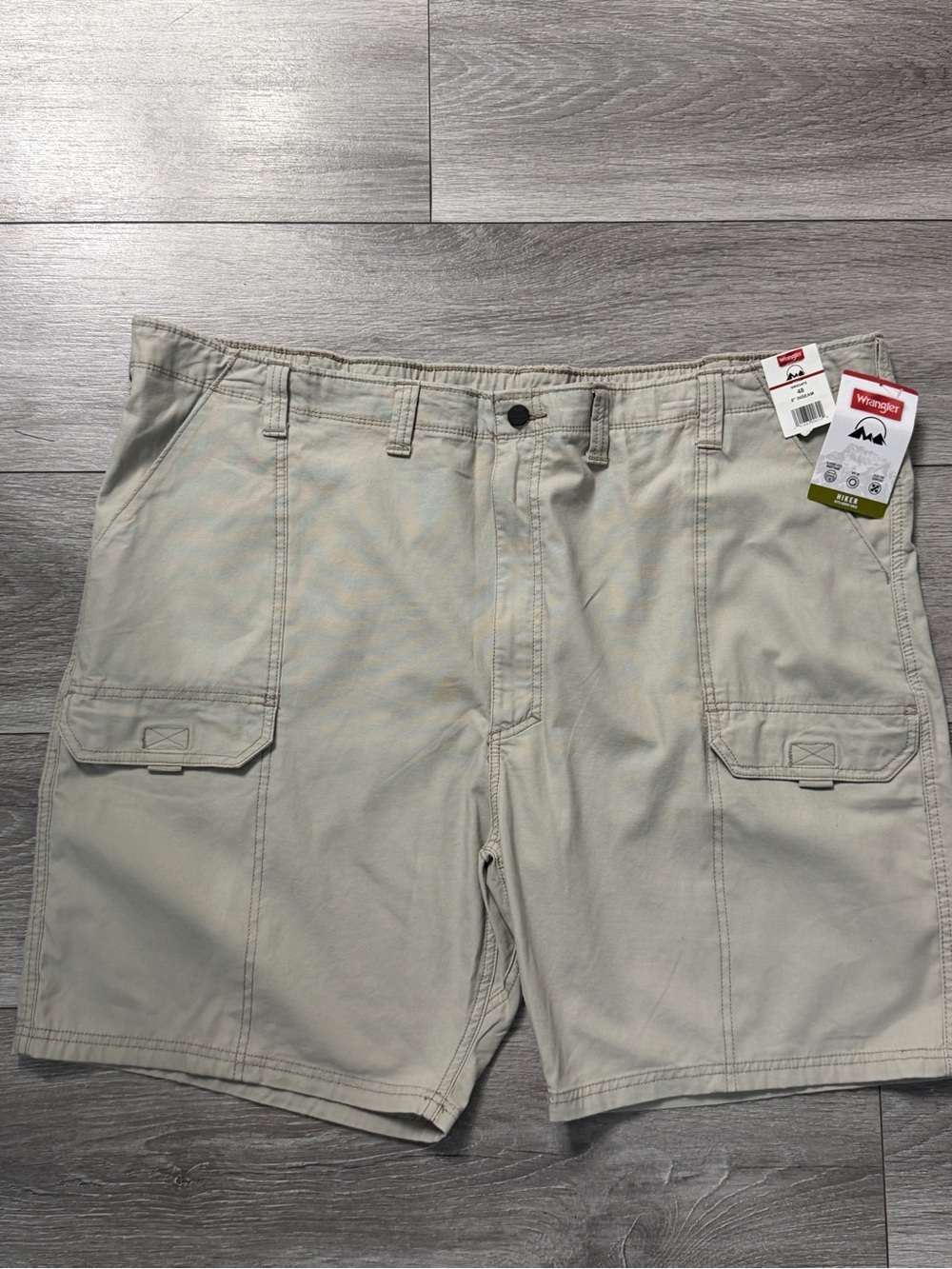 Wrangler Men’s Hiker Shorts NWT